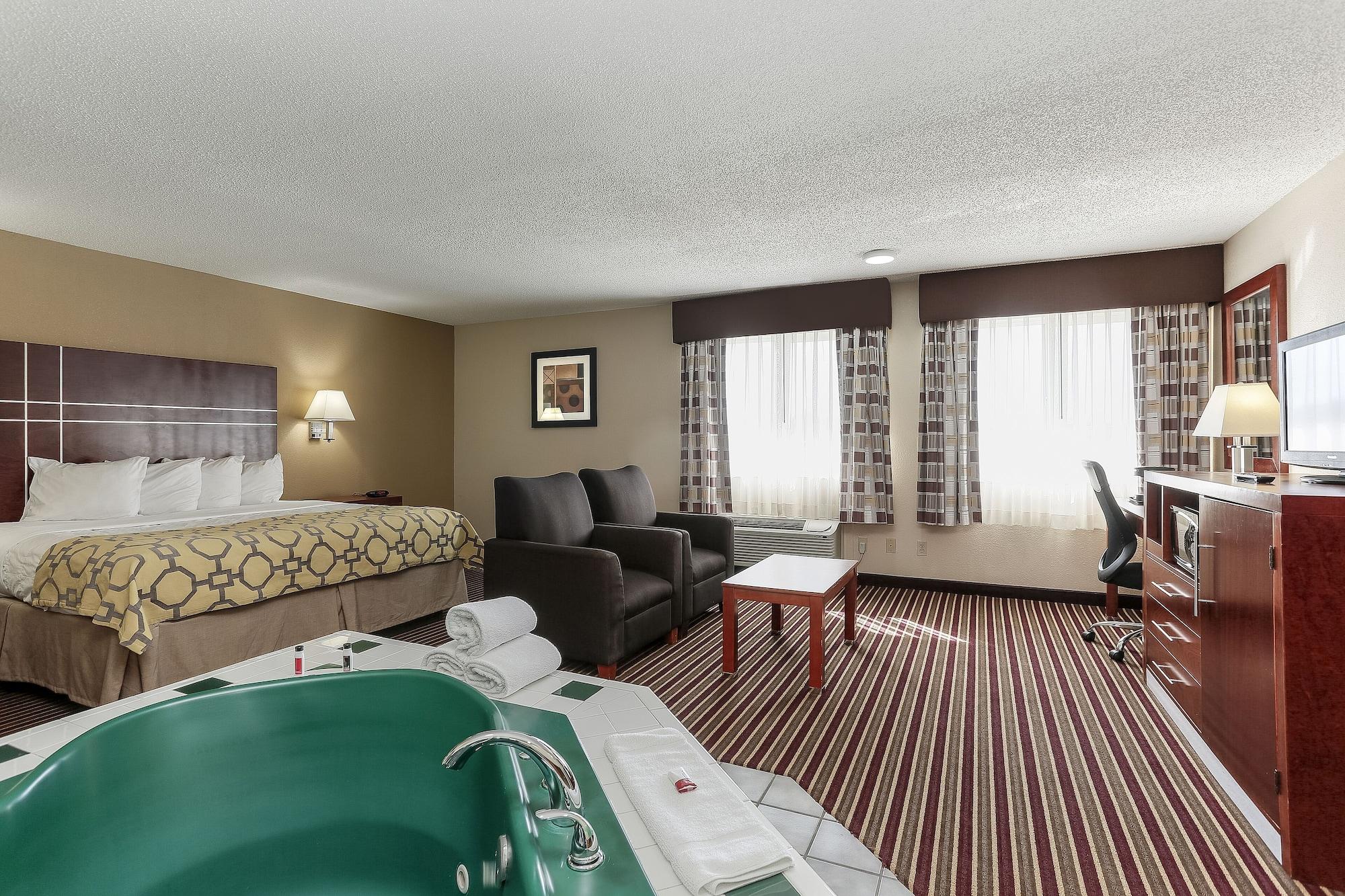 Hotel Baymont By Wyndham Bowling 3*