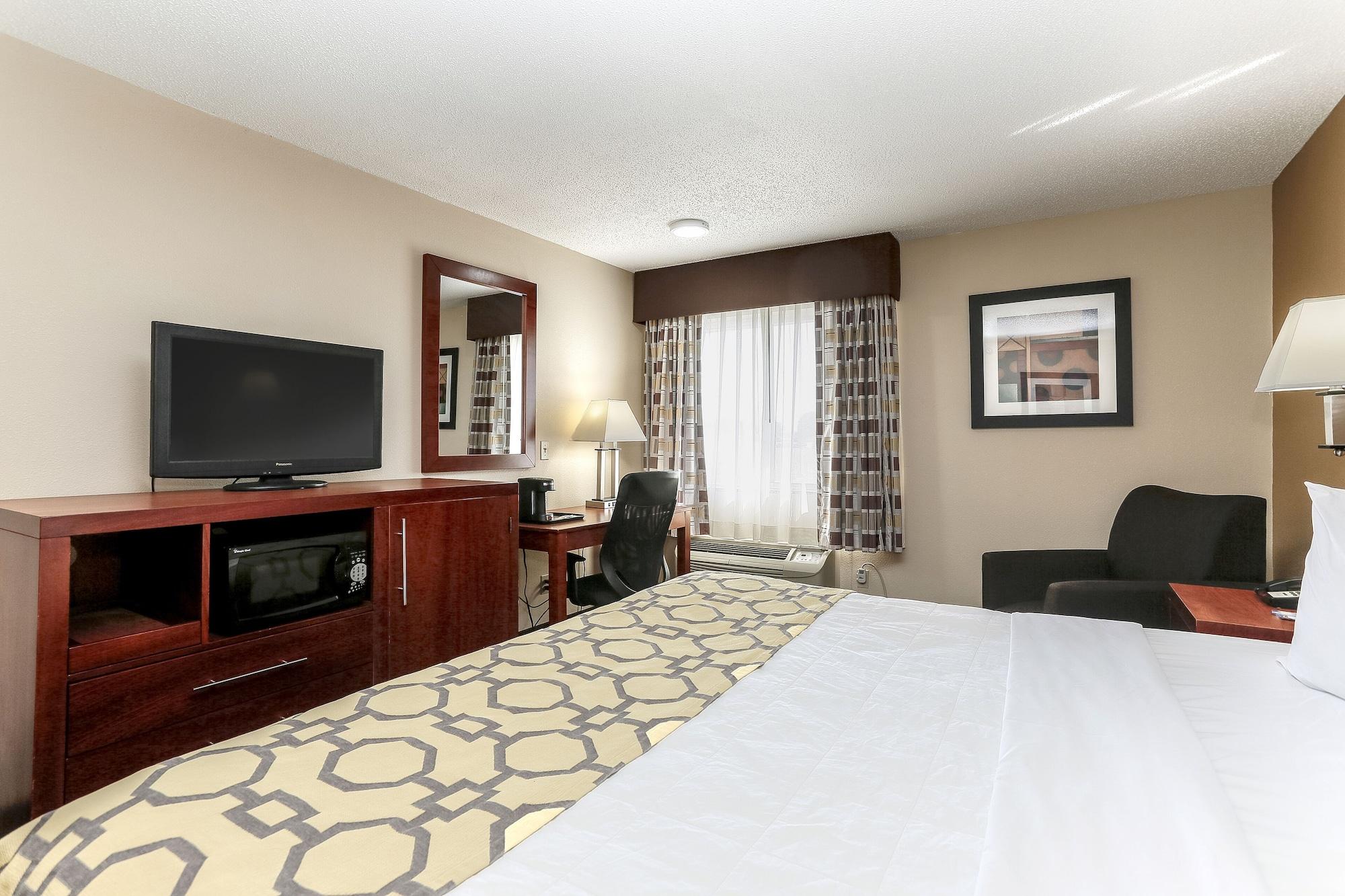 Baymont By Wyndham Bowling Hotel 3*