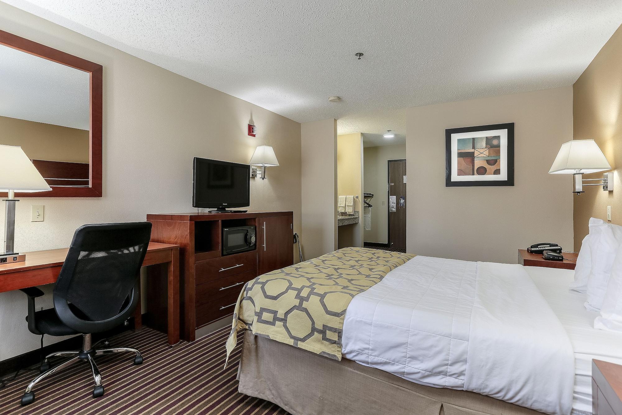 Hotel Baymont By Wyndham Bowling 3*