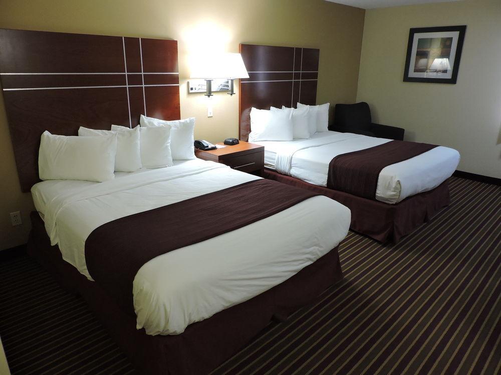 Baymont By Wyndham Bowling Hotel Bowling Green