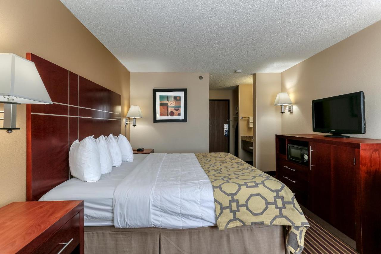 Baymont By Wyndham Bowling Hotel 3*